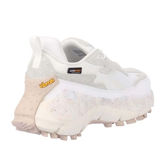 Reebok Unisex Adult Zig Kinetica 2.5 Edge Suede Sneakers / White